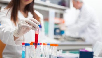 Out‐of‐pocket health care expenses for people with and without cancer, New South Wales, 2020