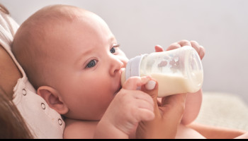 Infant feeding patterns before and after changes to food allergy prevention guidelines in Australia